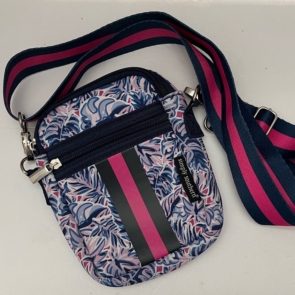 Simply Southern Neoprene Crossbody Bag Purse Adjustable Strap Navy Pink Beach